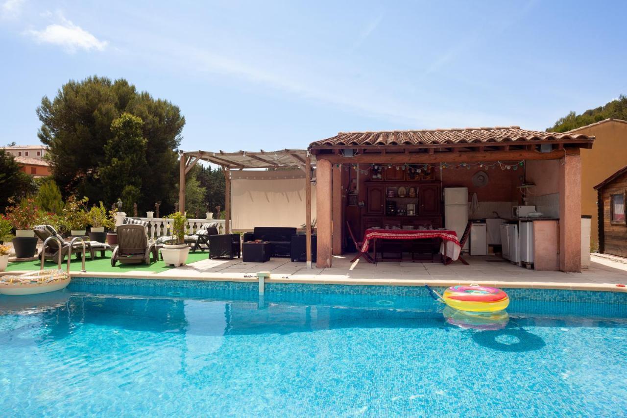 Appartement Avec Piscine Et Cuisine Roquefort-la-Bédoule Dış mekan fotoğraf