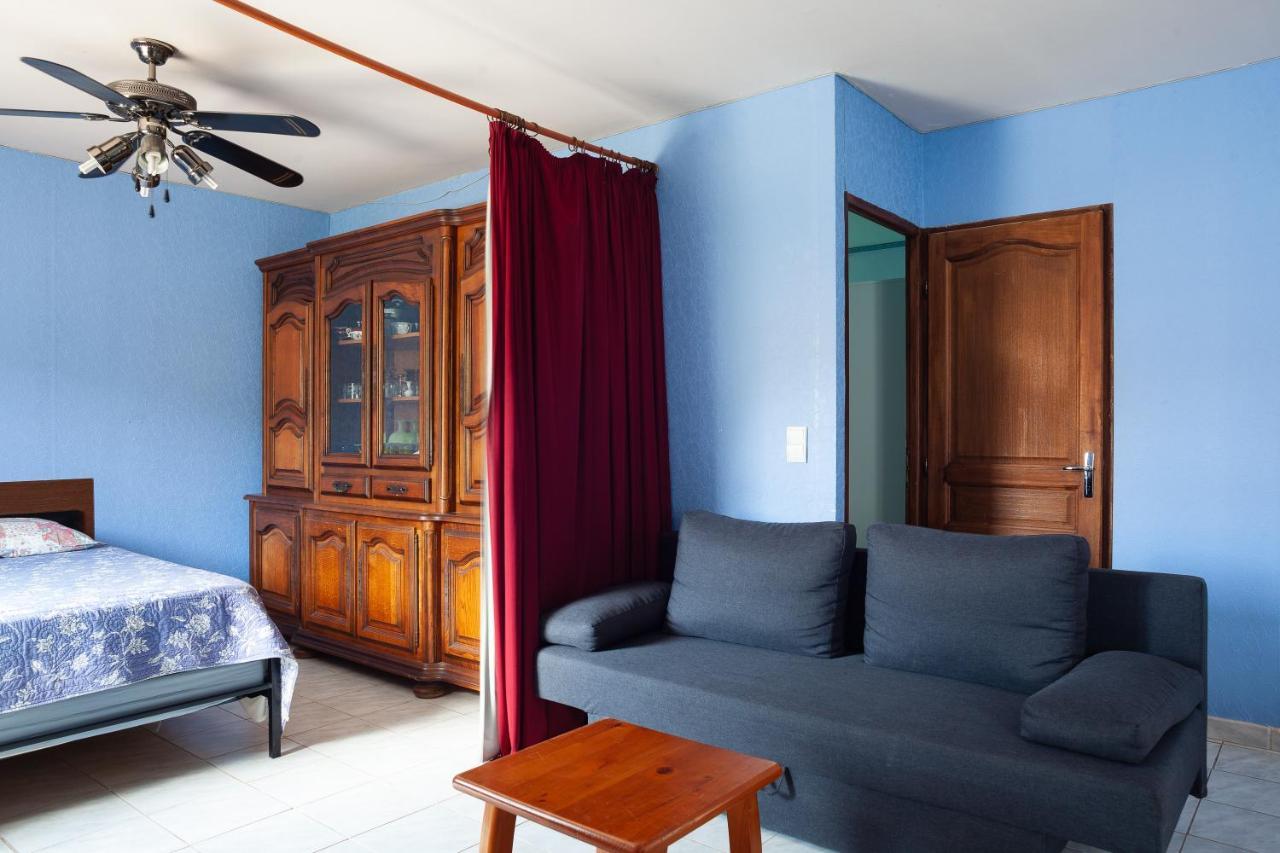 Appartement Avec Piscine Et Cuisine Roquefort-la-Bédoule Dış mekan fotoğraf
